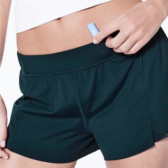 Lululemon Home Stretch Short 3" In Submarine Size 6 - Picture 4 of 9